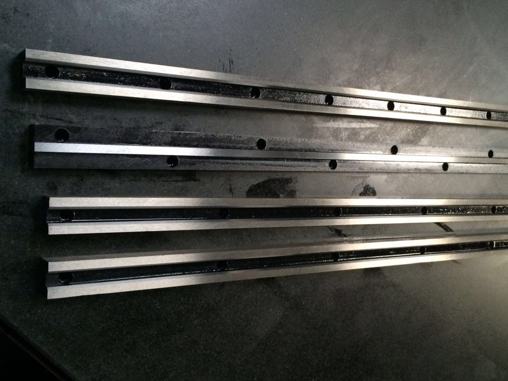 機(jī)床導(dǎo)鑲鋼軌